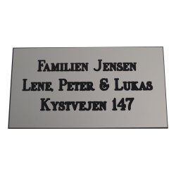 Metal farvet Postkasse skilt 55x100 mm. med sort tekst