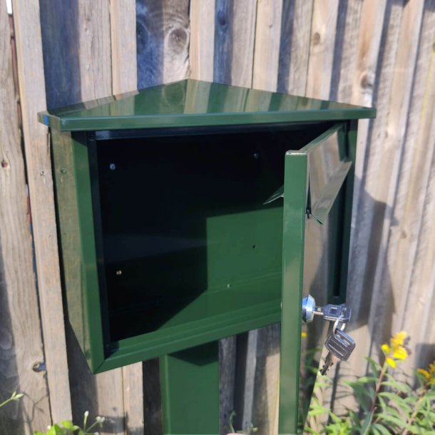 Klassisk Postkasse flot RacingGreen lakering til boligen - GA05 GLORI