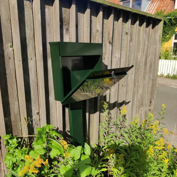 Billig Kolonihavepostkasse "52" i Klassisk Racing Green.