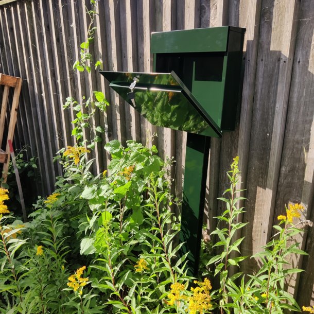 Billig Kolonihavepostkasse "52" i Klassisk Racing Green.