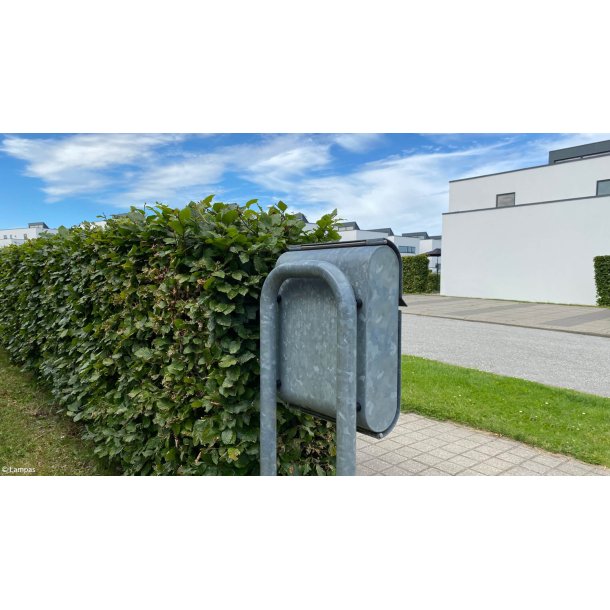 Liber 18B ( Lampas ) postkasse  - galvaniseret