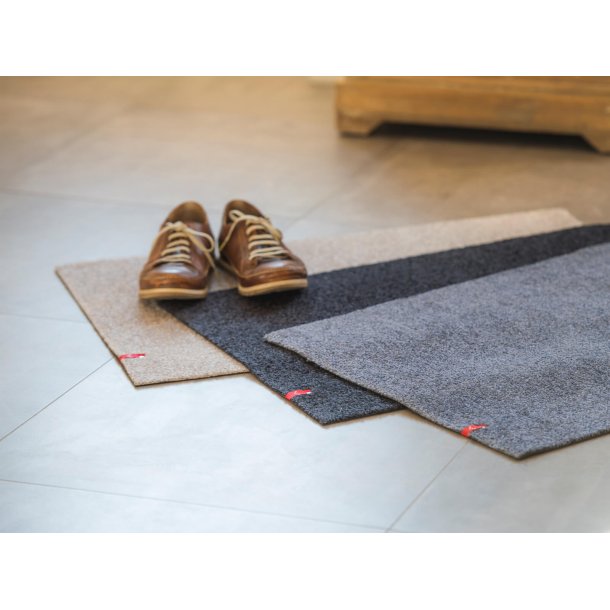 KUN 1 stk. Bravo designer mtte fra Keilbach - MRK GR 87x57 cm.