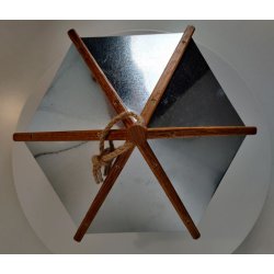 Lille Fuglefoderhus i kraftigt egetr med zink tag