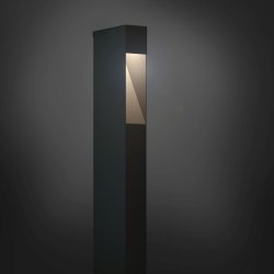 MAXI FOCUS - standerlampe - SORT