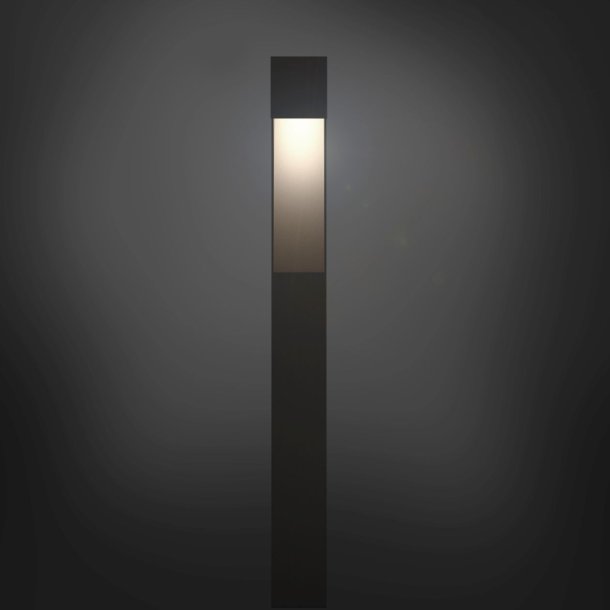 MAXI FOCUS - standerlampe - SORT