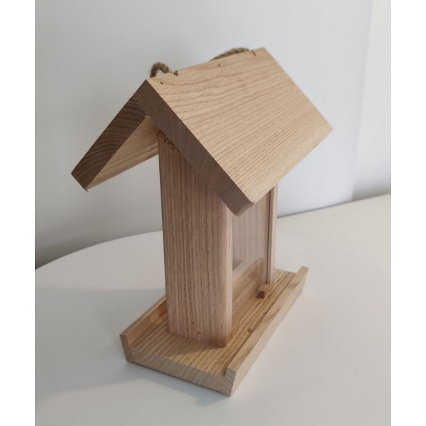 Foderautomat i Egetr