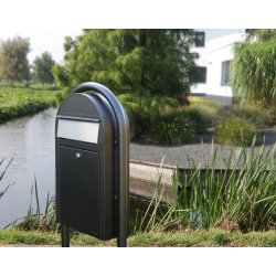 BobiGrande-S postkasse SORT med Buestander og HVIDT Bogstav - Figur - Talark