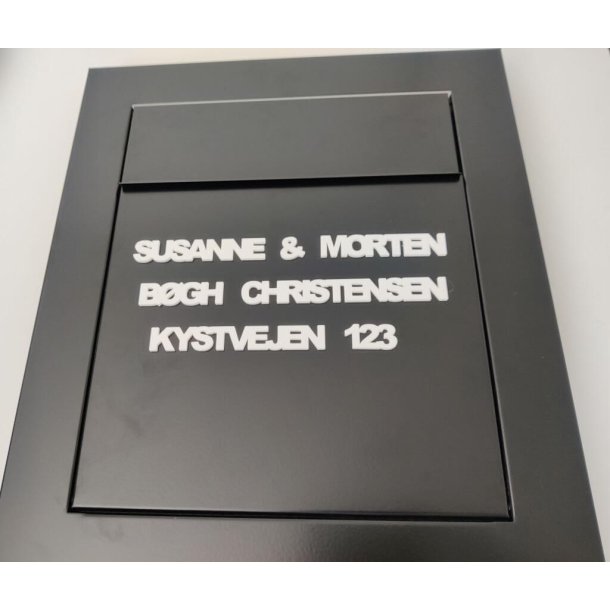 Navn med sammenhngende bogstaver til Postkasse eller Dr