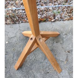 Lille egetr fod til sm foderhuse.