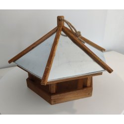 Lille Fuglefoderhus i kraftigt egetr med zink tag