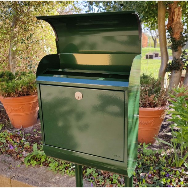 Pearl postkasse-st i Dark Racing Green Incl. stander og Hvide stickers