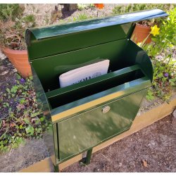 Pearl postkasse-st i Dark Racing Green Incl. stander og Hvide stickers