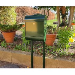 Pearl postkasse-st i Dark Racing Green Incl. stander og Hvide stickers