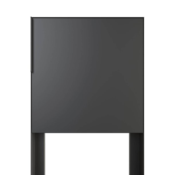 Sort Design Postkasse med Stander - Porto