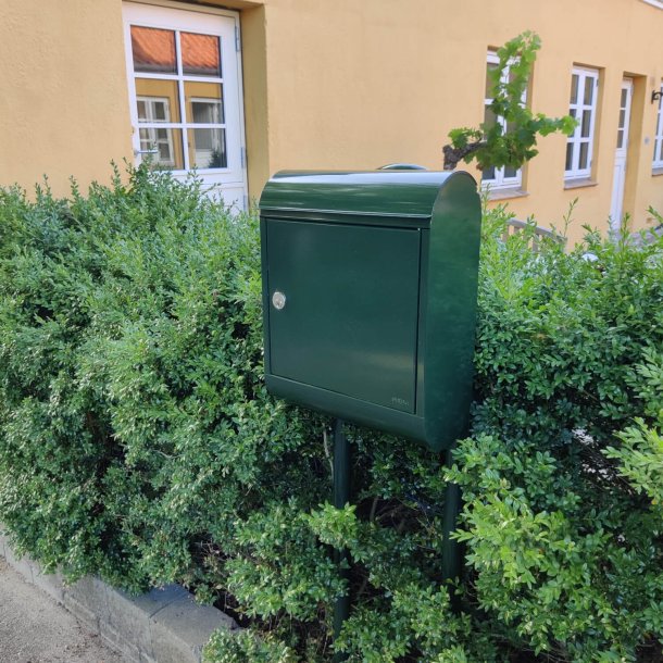 MEFA Topaz postkasse i klassisk Dark Racing-Green farve