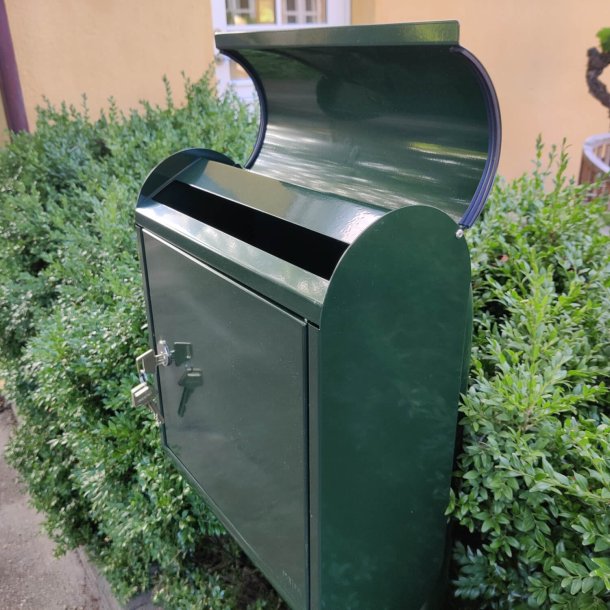 MEFA Topaz postkasse i klassisk Dark Racing-Green farve