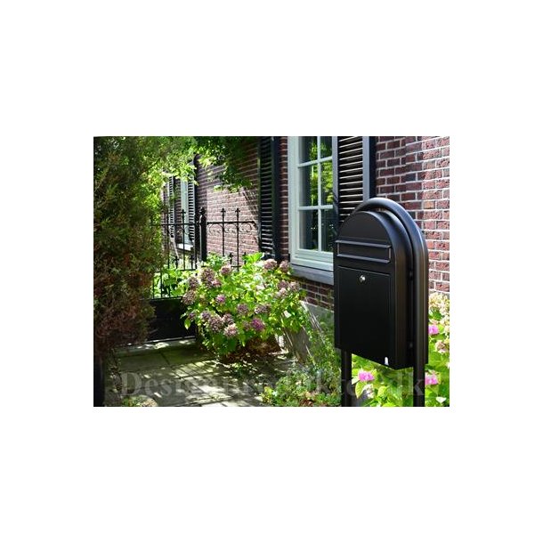 BobiClassic-S Postkasse-st med stander - smal SORT postkasse og buestander