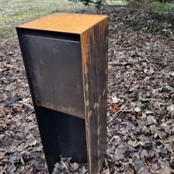 FYNN Cortenstaal postkasse