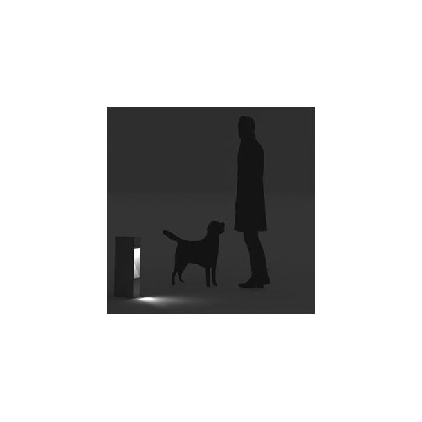 MEDIUM BLOC - standerlampe - SORT